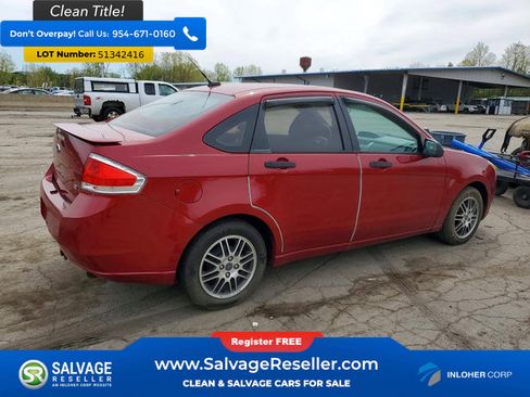 Used 2010 Ford Focus SE FWD image 4