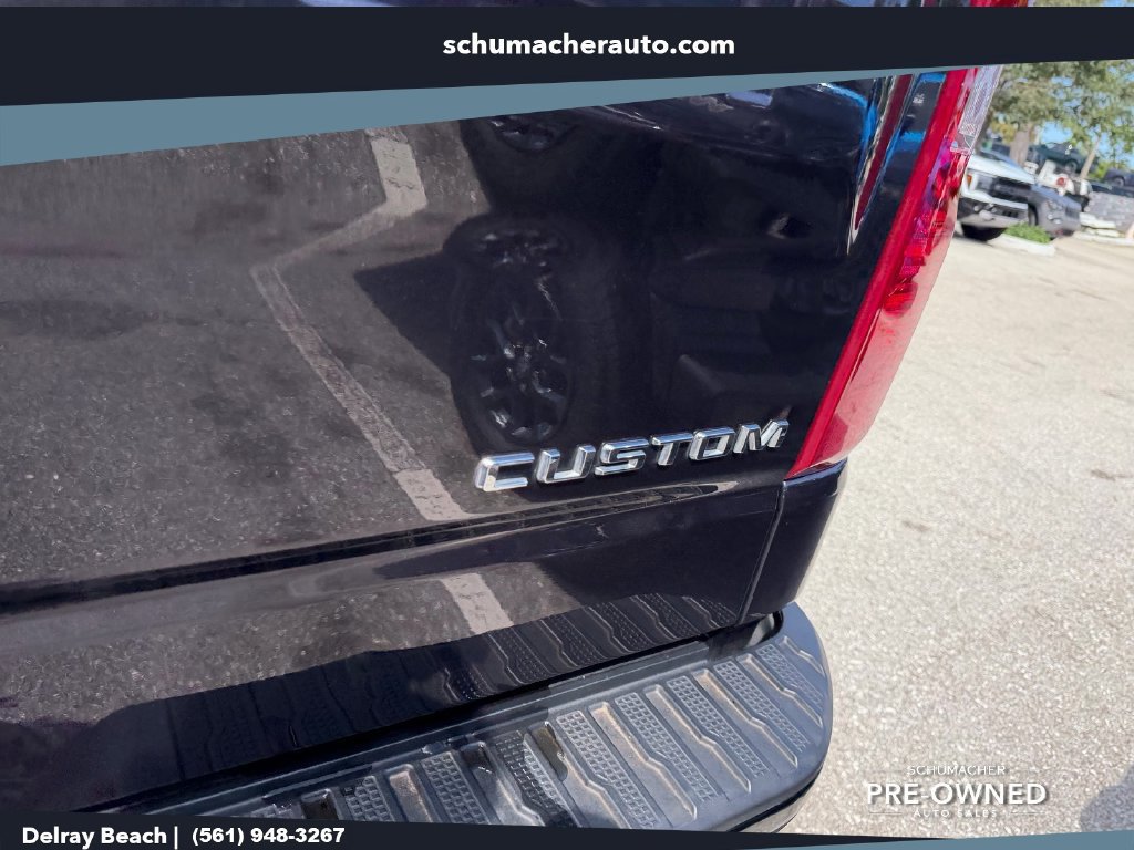 Used 2024 Chevrolet Silverado 1500 Custom Trail Boss AWD/4WD image 17