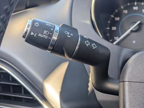 Used 2020 Jaguar F-PACE Premium image 10