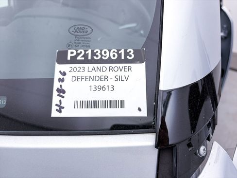 Used 2023 Land Rover Defender 110 SE AWD/4WD image 45