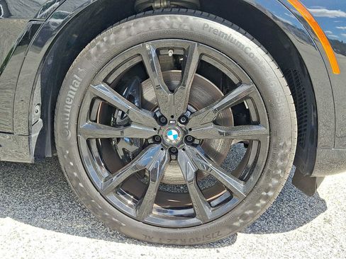 Used 2025 BMW X7 M60i AWD/4WD image 8