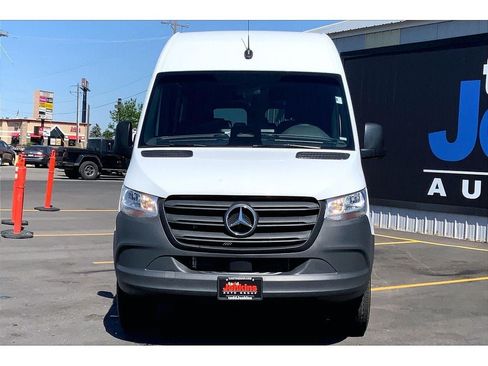Used 2026 Mercedes-Benz Sprinter 2500 image 3