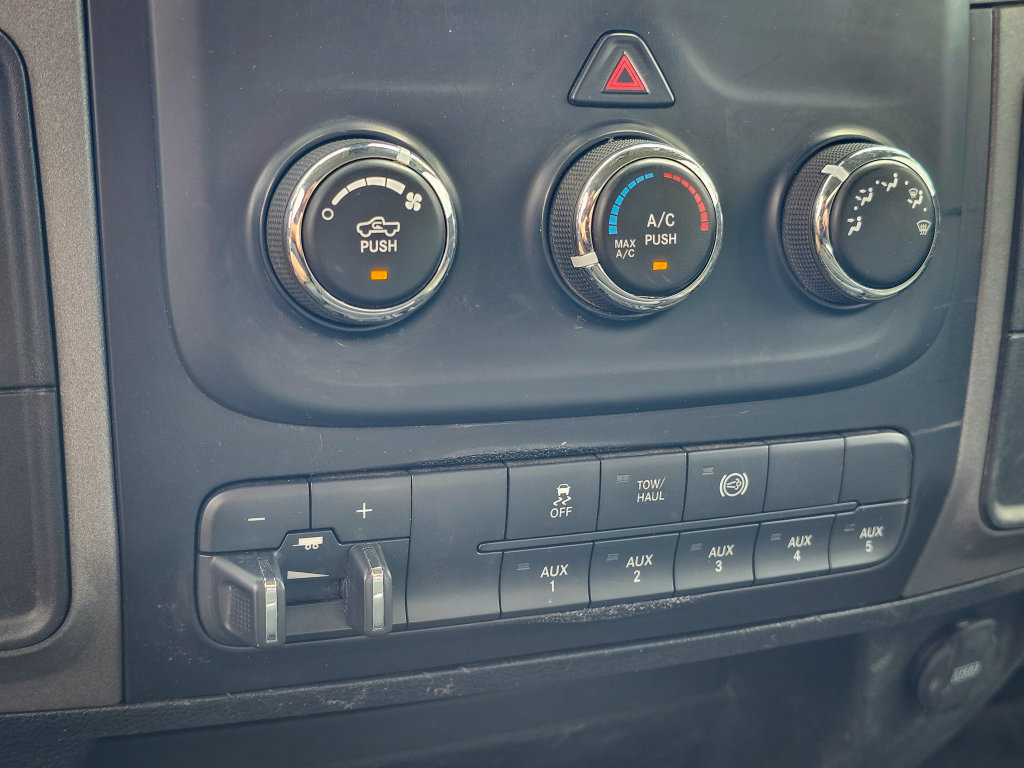 Used 2018 RAM 5500 Tradesman w/ Max Tow Package AWD/4WD image 21