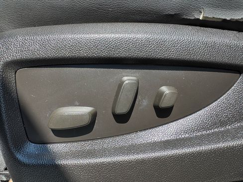 Used 2015 GMC Yukon XL Denali w/ Open Road Package image 19