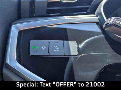 Certified 2024 Audi Q3 2.0T Premium AWD/4WD image 27
