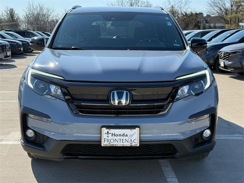 Used 2022 Honda Pilot Sport image 11