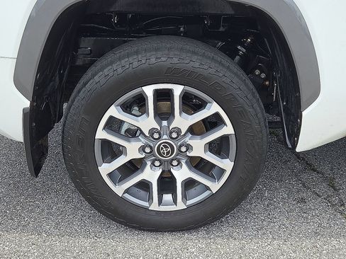 Used 2024 Toyota Tundra 1794 Edition AWD/4WD image 7