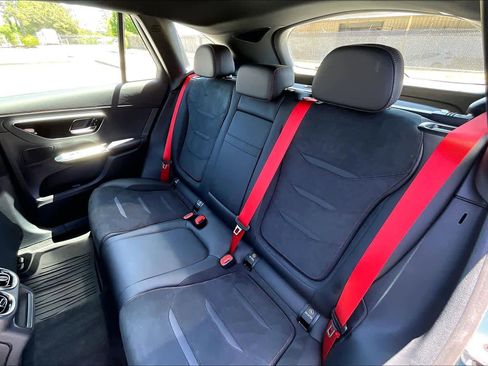 Used 2026 Mercedes-Benz GLC 43 AMG 4MATIC image 21