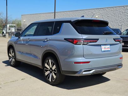 New 2026 Mitsubishi Outlander SE