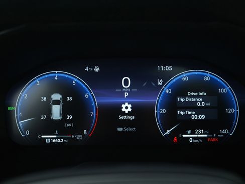 Used 2025 Toyota RAV4 Limited image 27