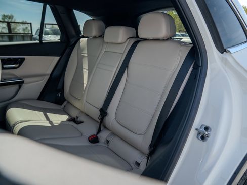 Certified 2026 Mercedes-Benz GLC 300 4MATIC image 19