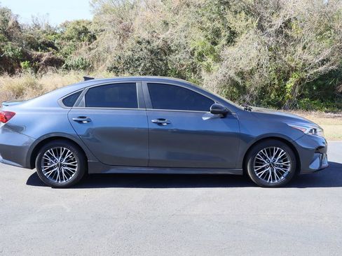 Used 2023 Kia Forte GT-Line image 9