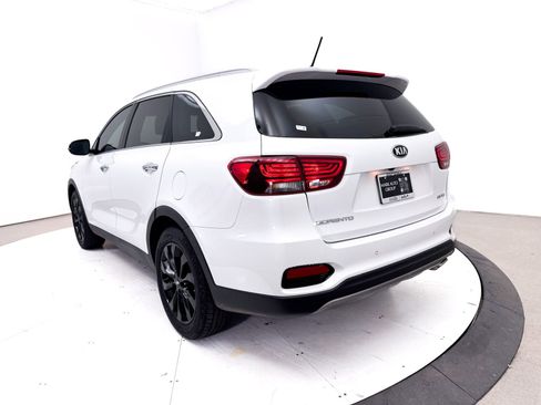 Used 2020 Kia Sorento EX FWD image 14