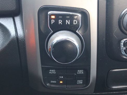 Used 2018 RAM 1500 Big Horn image 32