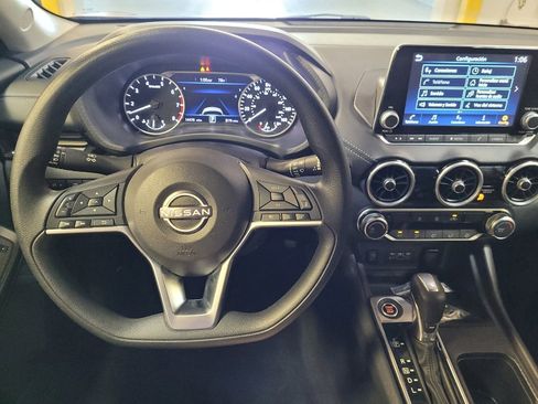 Used 2025 Nissan Sentra SV image 22