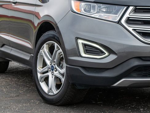Used 2018 Ford Edge Titanium image 13