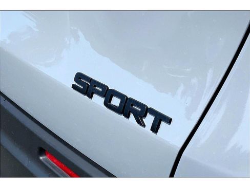 Used 2025 Honda HR-V Sport image 8