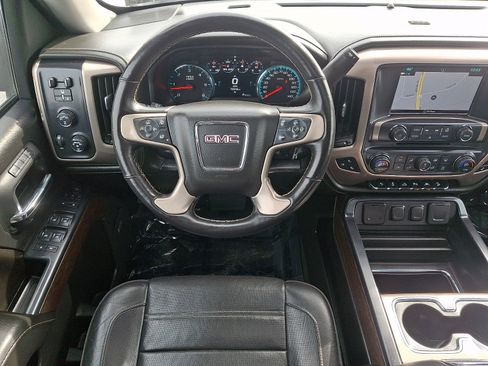 Used 2017 GMC Sierra 1500 Denali image 12