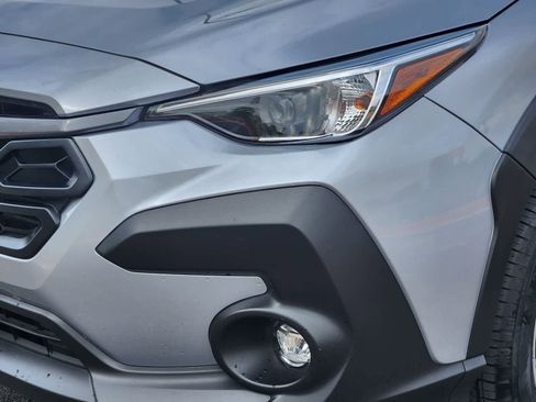 Used 2024 Subaru Crosstrek 2.0i Premium image 7