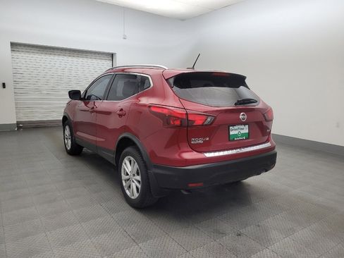 Used 2017 Nissan Rogue Sport SV image 5