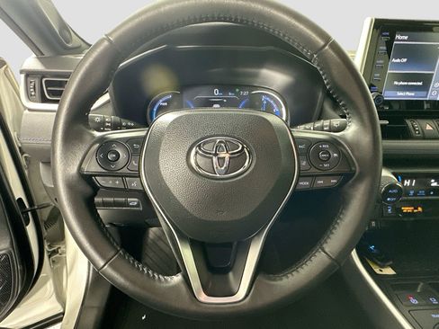 Used 2020 Toyota RAV4 XSE image 11
