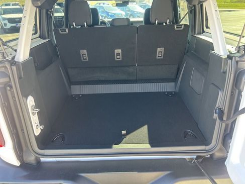 New 2025 Ford Bronco Big Bend image 17