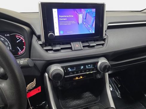 Certified 2024 Toyota RAV4 LE AWD/4WD image 17