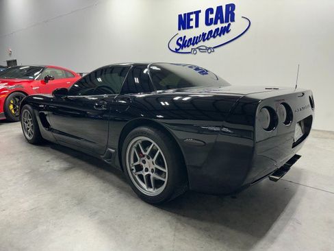 Used 2001 Chevrolet Corvette Z06 RWD image 12