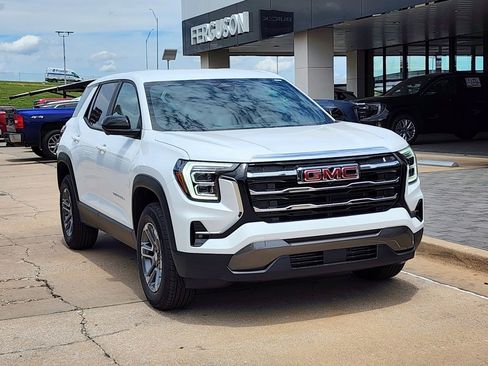 New 2026 GMC Terrain Elevation w/ Technology Package II image 2