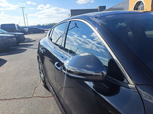 Used 2022 Kia Stinger GT2 AWD/4WD image 39
