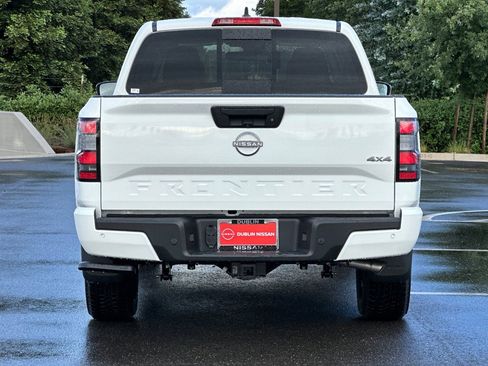 New 2026 Nissan Frontier SV AWD/4WD image 5