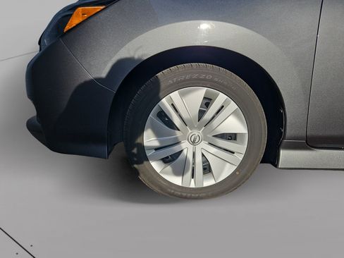 Used 2025 Nissan Leaf S FWD image 15