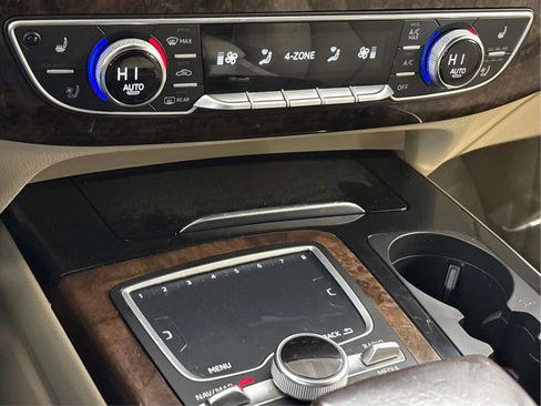 Used 2017 Audi Q7 3.0T Premium Plus w/ Premium Plus Package image 39