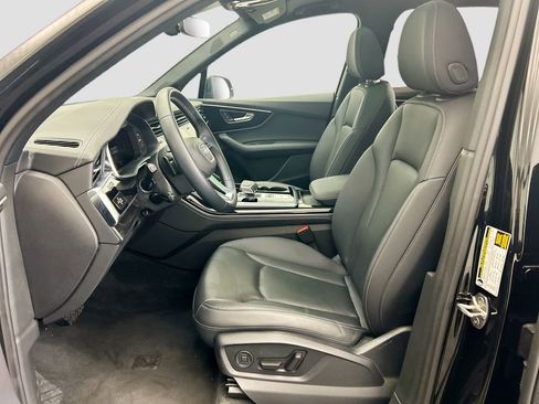 Used 2025 Audi Q7 3.0T Premium Plus w/ Premium Plus Package image 18
