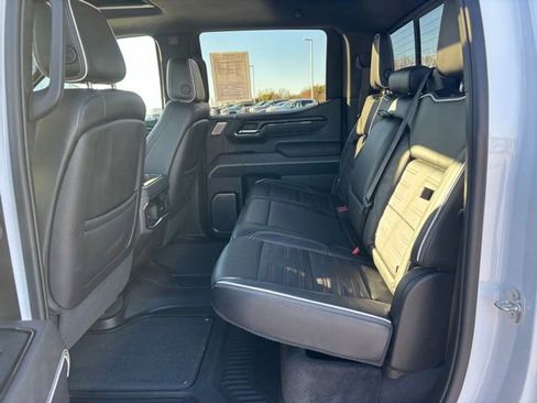 Certified 2023 GMC Sierra 1500 AT4X image 21