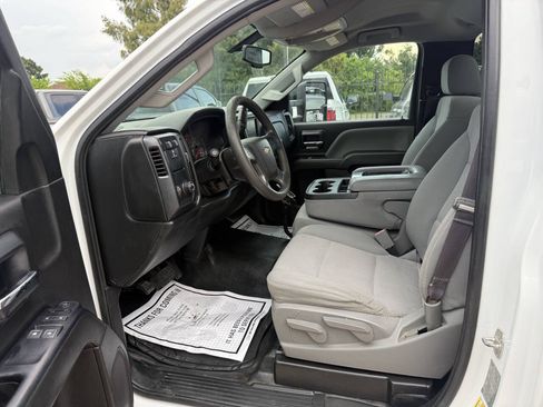 Used 2017 Chevrolet Silverado 2500 W/T w/ WT Convenience Package RWD image 7