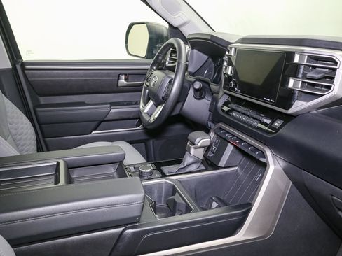 Used 2024 Toyota Tundra SR5 image 17