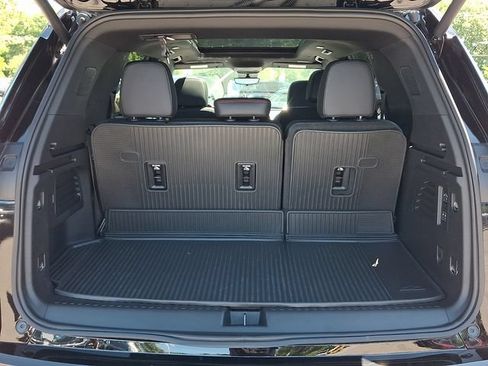 Used 2026 Chevrolet Traverse RS w/ LPO, Floor Liner Package AWD/4WD image 28