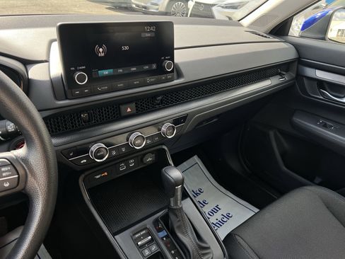 Certified 2023 Honda CR-V EX image 17