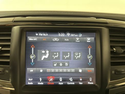 Used 2018 RAM 2500 Laramie w/ Sport Appearance Group image 16