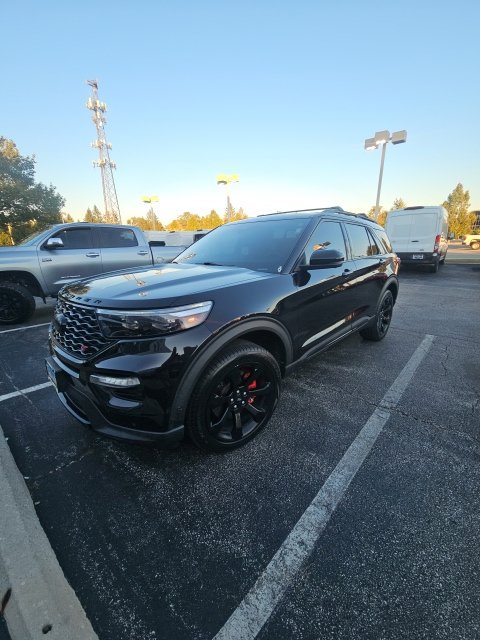 Used 2022 Ford Explorer ST w/ Equipment Group 401A AWD/4WD image 1