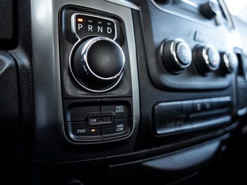 Used 2024 RAM 1500 Classic SLT image 22