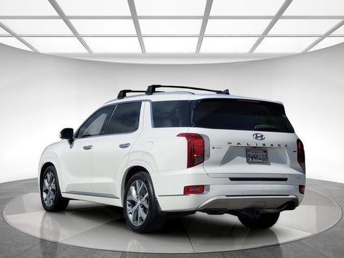 Used 2021 Hyundai Palisade Limited w/ Winter Package AWD/4WD image 7