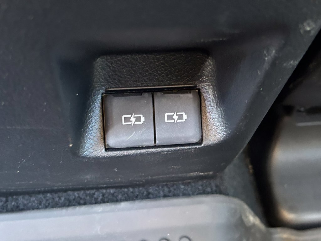 Used 2024 Toyota 4Runner Limited AWD/4WD image 22