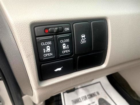 Used 2011 Honda Odyssey EX-L image 16