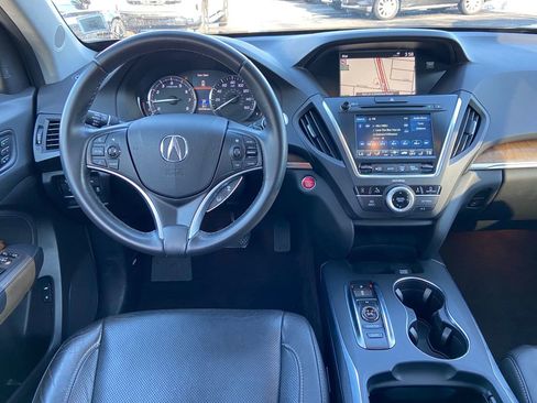 Used 2020 Acura MDX SH-AWD w/ Technology Package image 11