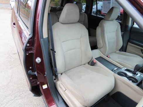 Used 2016 Honda Pilot EX image 18