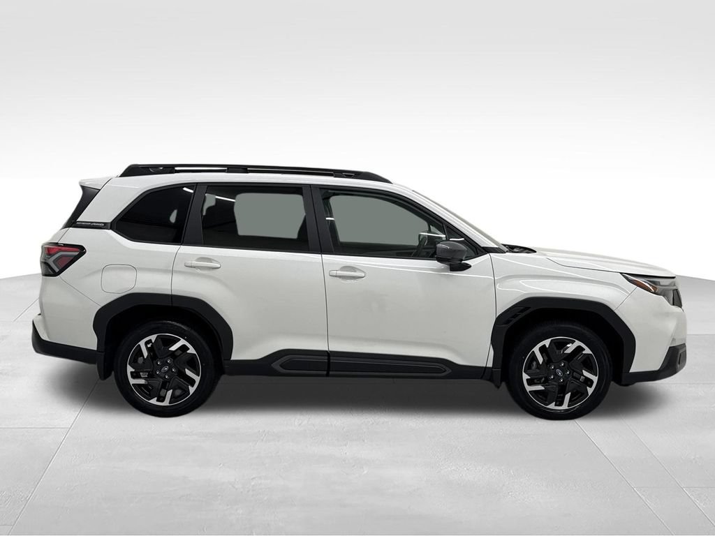 Used 2026 Subaru Forester Limited AWD/4WD image 8