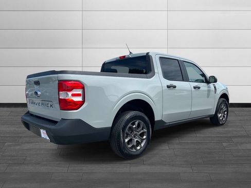 Used 2023 Ford Maverick XLT FWD image 3
