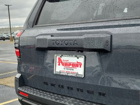 New 2025 Toyota 4Runner SR5 image 7